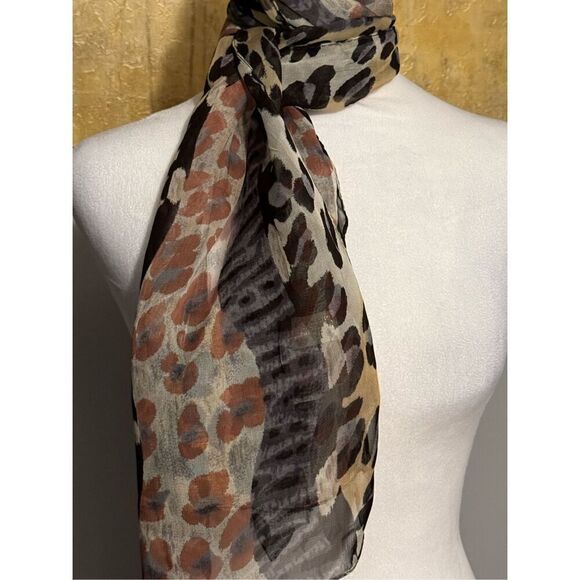 BERKSHIRE HANDKRCHF  Animal Print Scarf - Picture 1 of 9